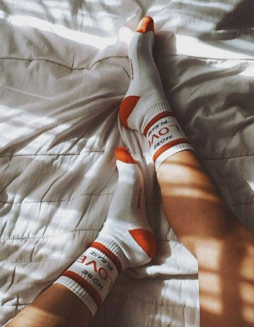 TENNISSTRÜMPFE MEHR LIEBE BITTE