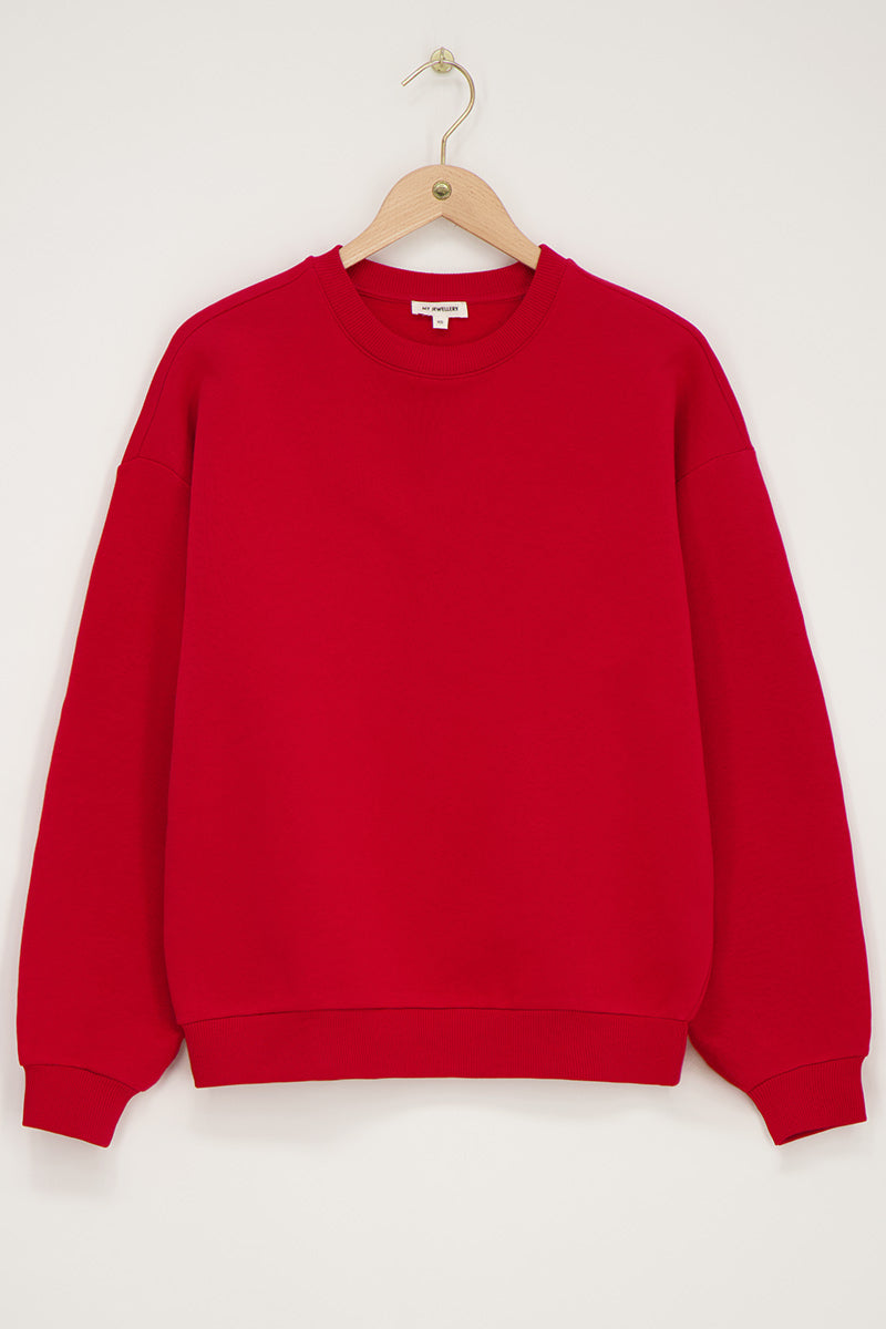 Rotes Sweatshirt mit Weißen "ATELIER PARIS" hinten