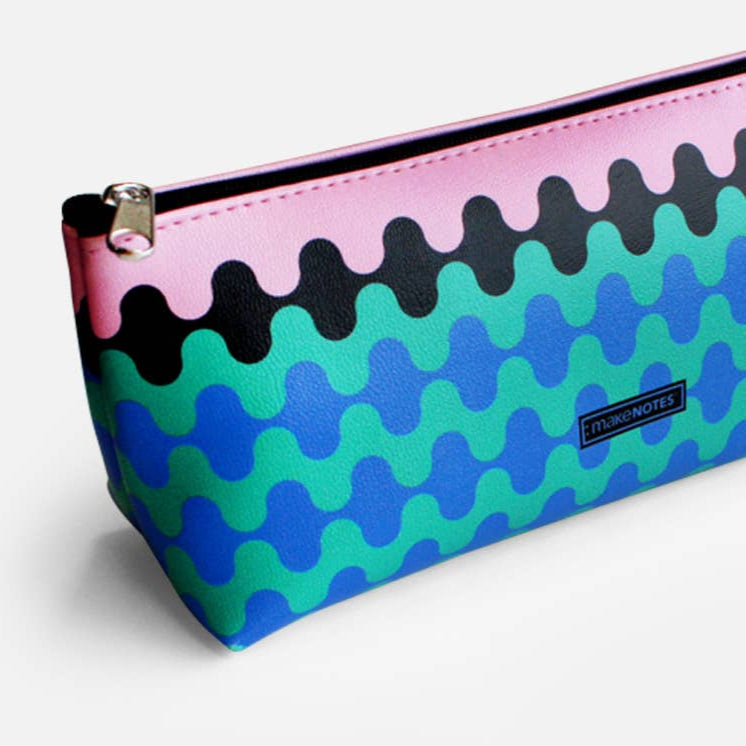 Dreieckige Tasche, Mäppchen BLOCK COLOR