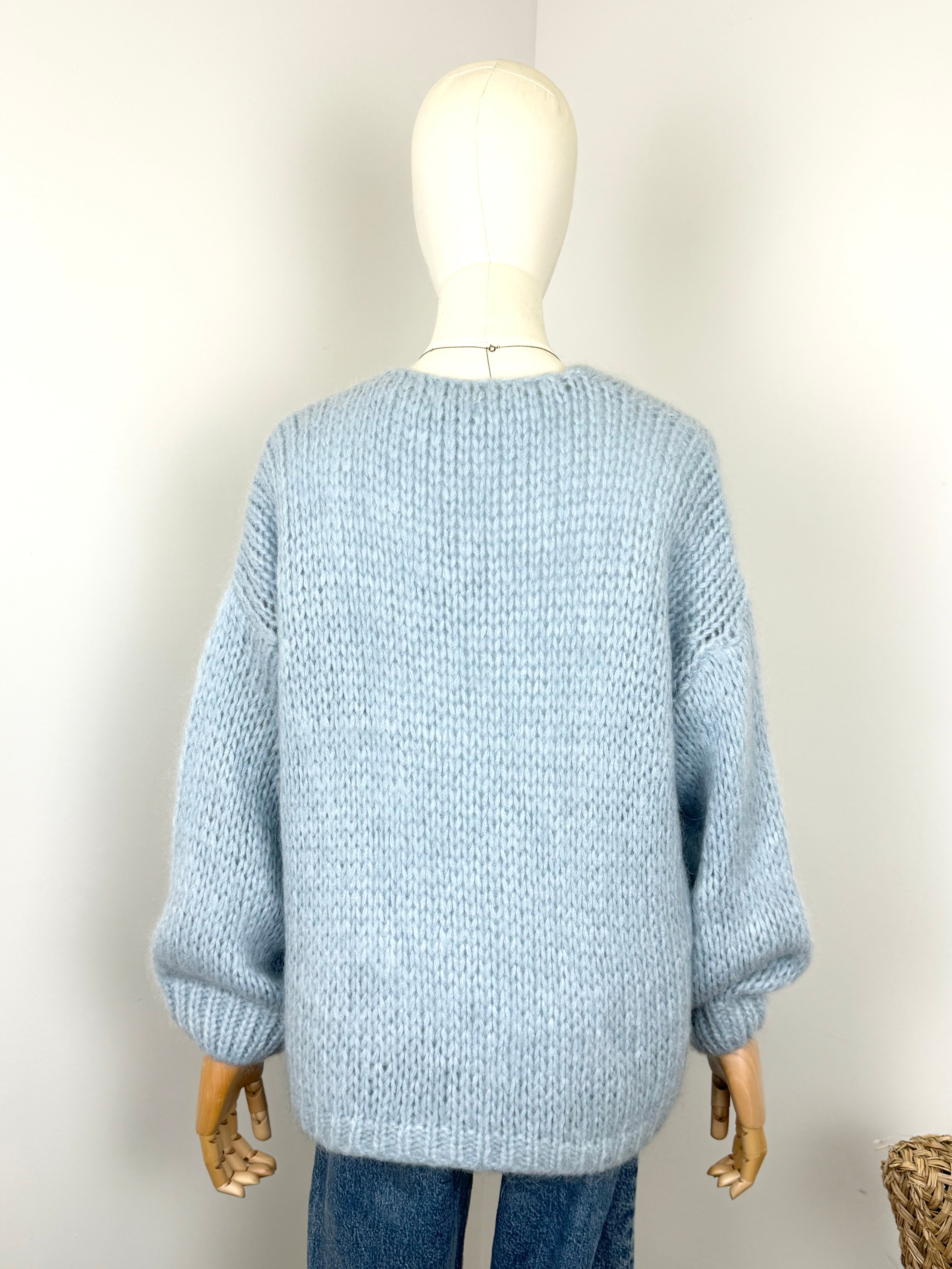 Kurze locker gestrickte Jacke mit Mohair in vielen Farben