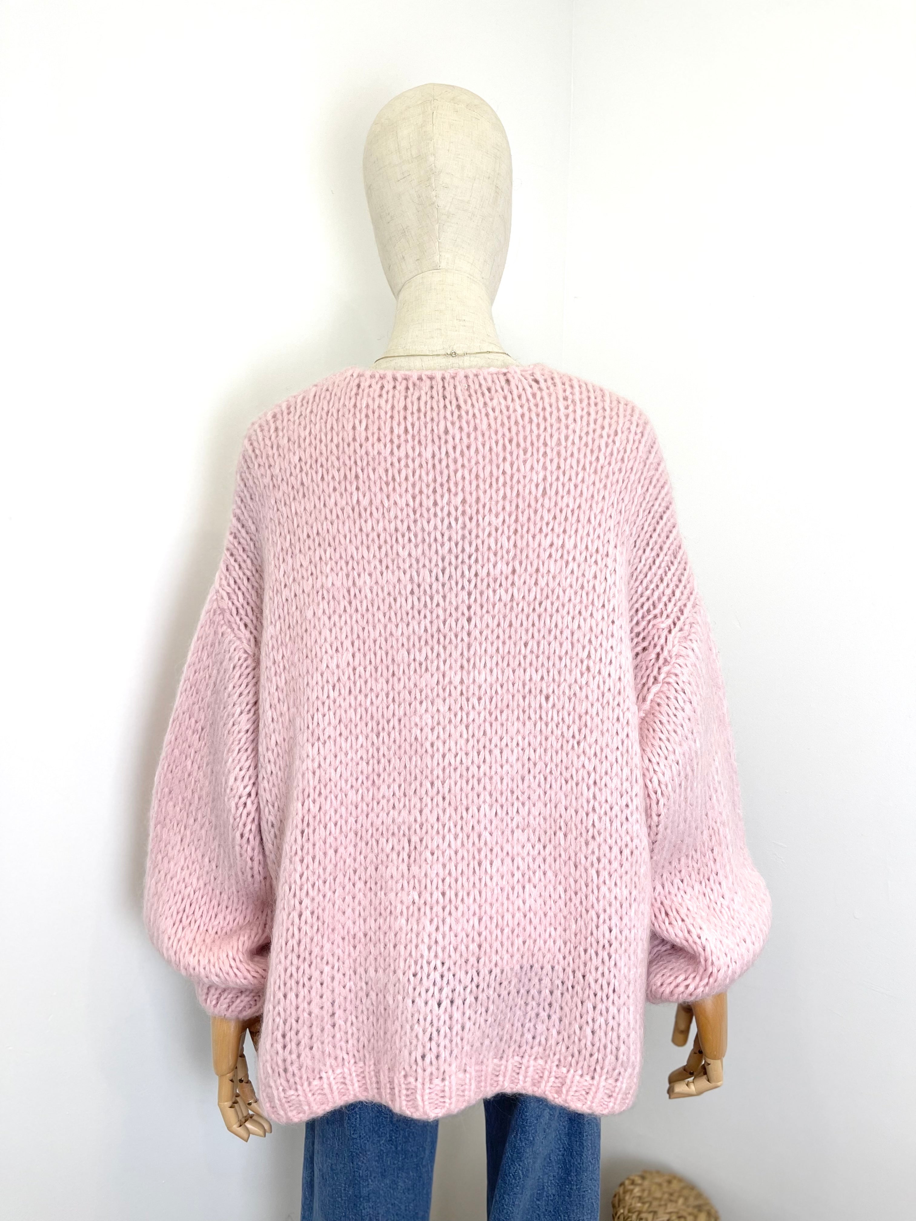Kurze locker gestrickte Jacke mit Mohair in vielen Farben