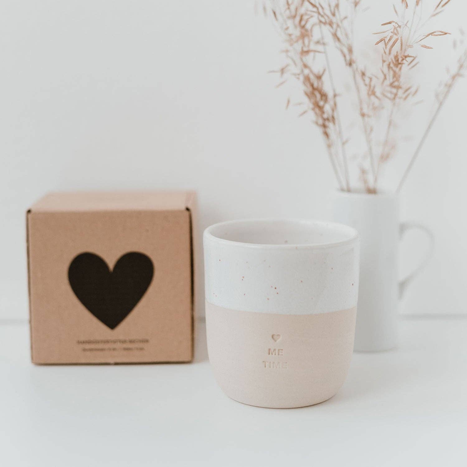 Me Time Eulenschnitt Becher mit Slogan 
