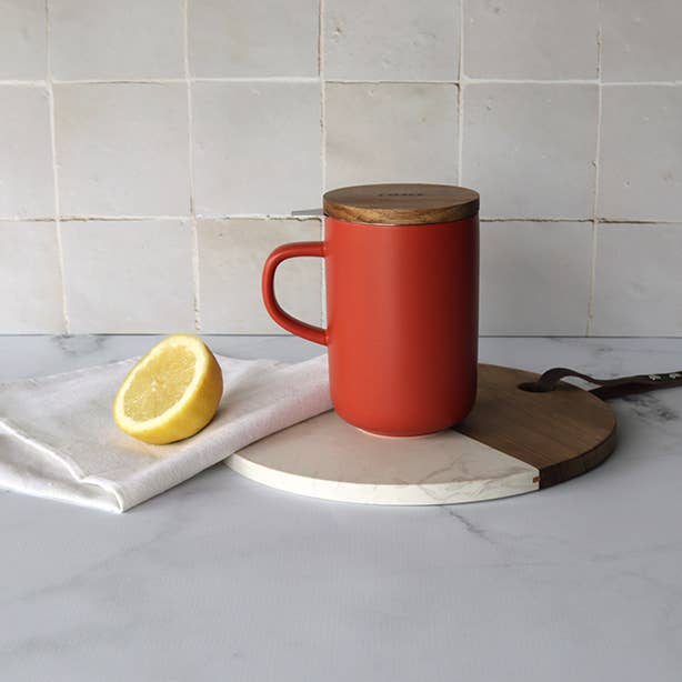 Orange Teetasse mit Sieb+Dekel 