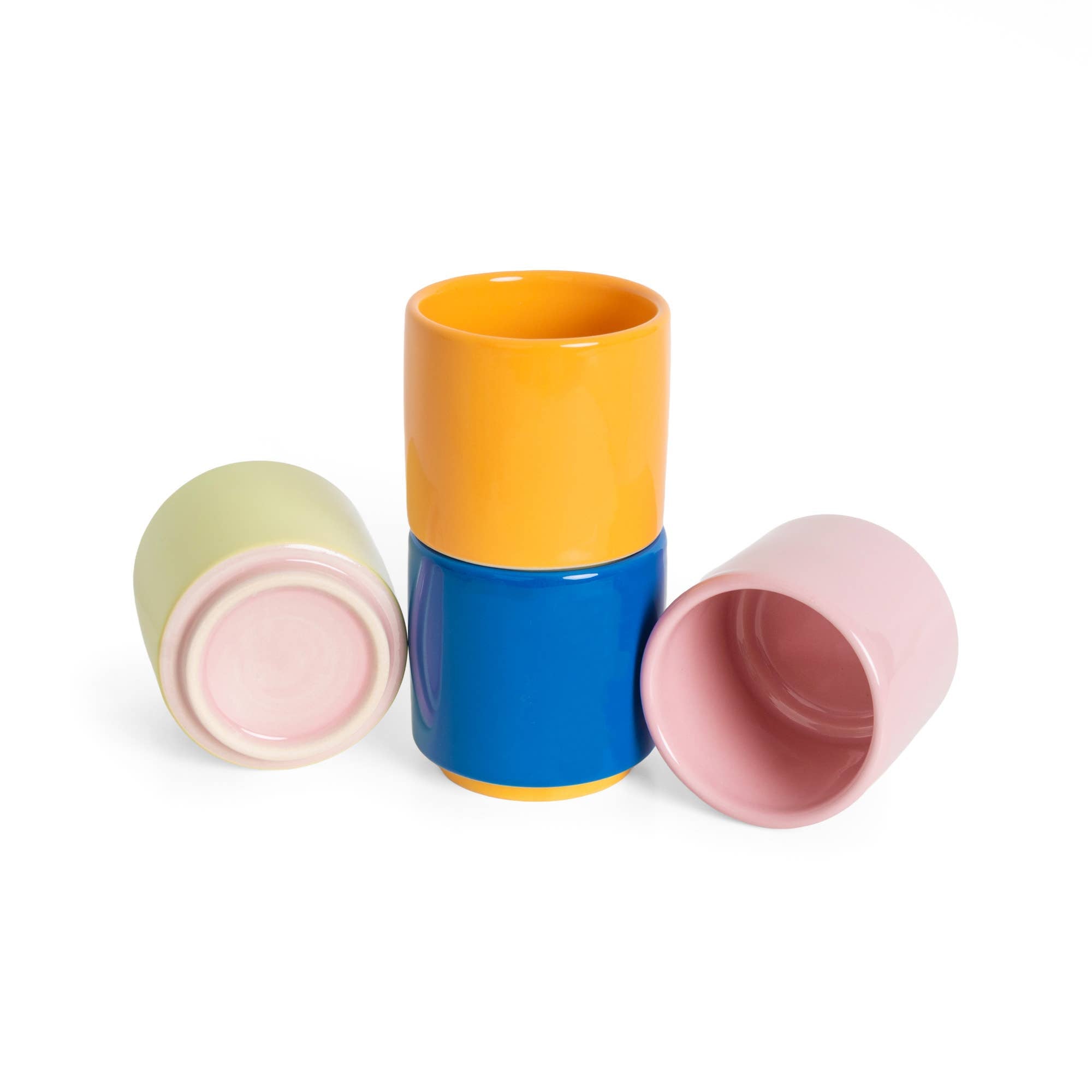 PACKUNG MIT 4 ESPRESSO-TASSEN
