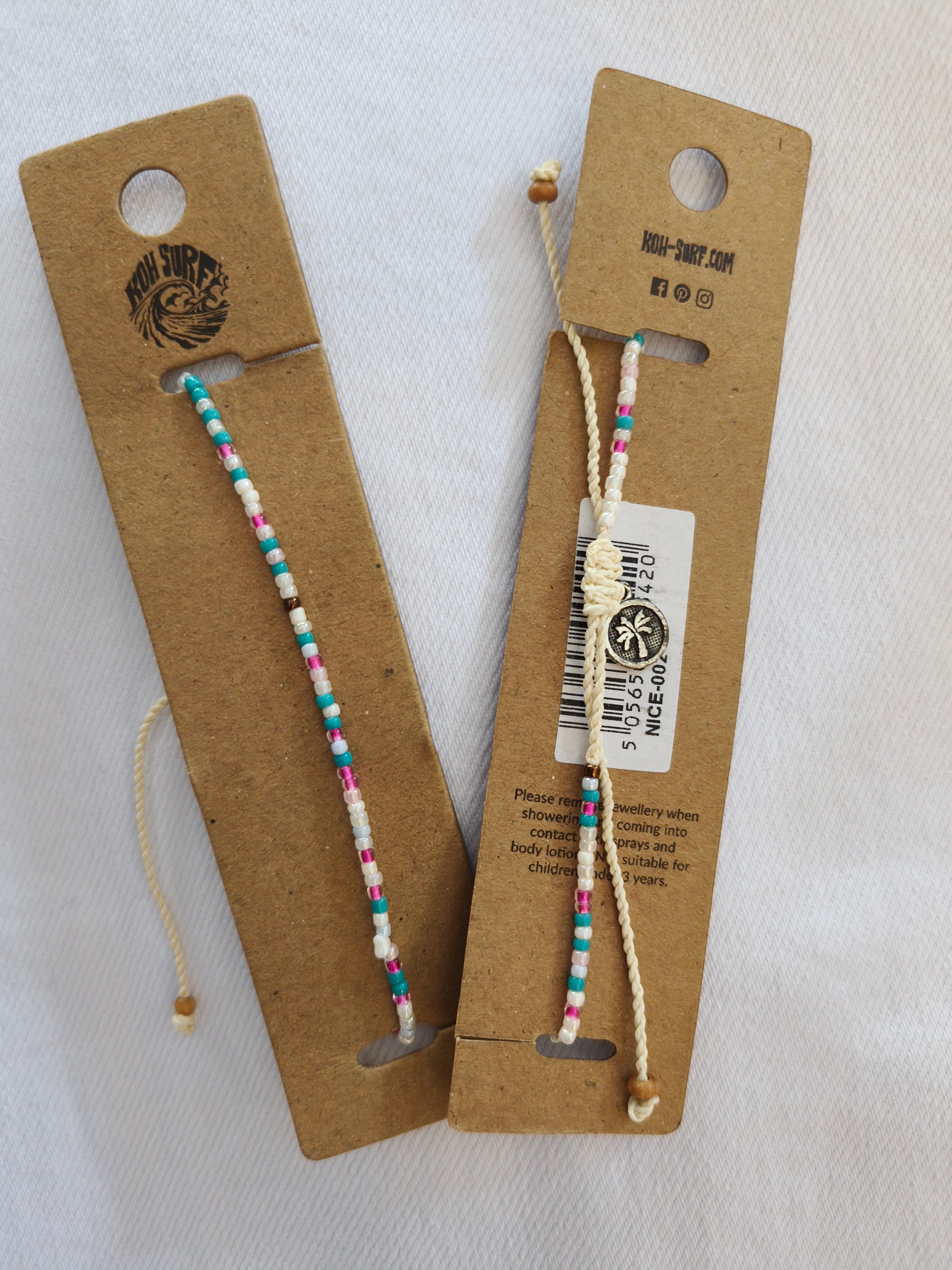 Nusa Dainty Perlenarmband, Surfschmuck von Koh Surf