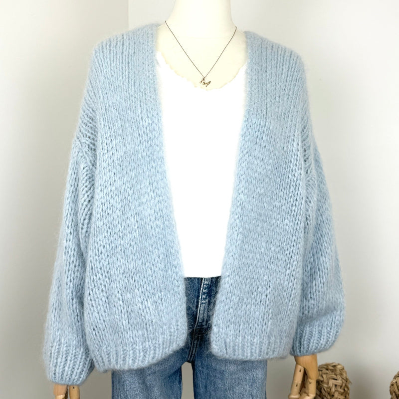 Kurzer Grobstrick-Cardigan