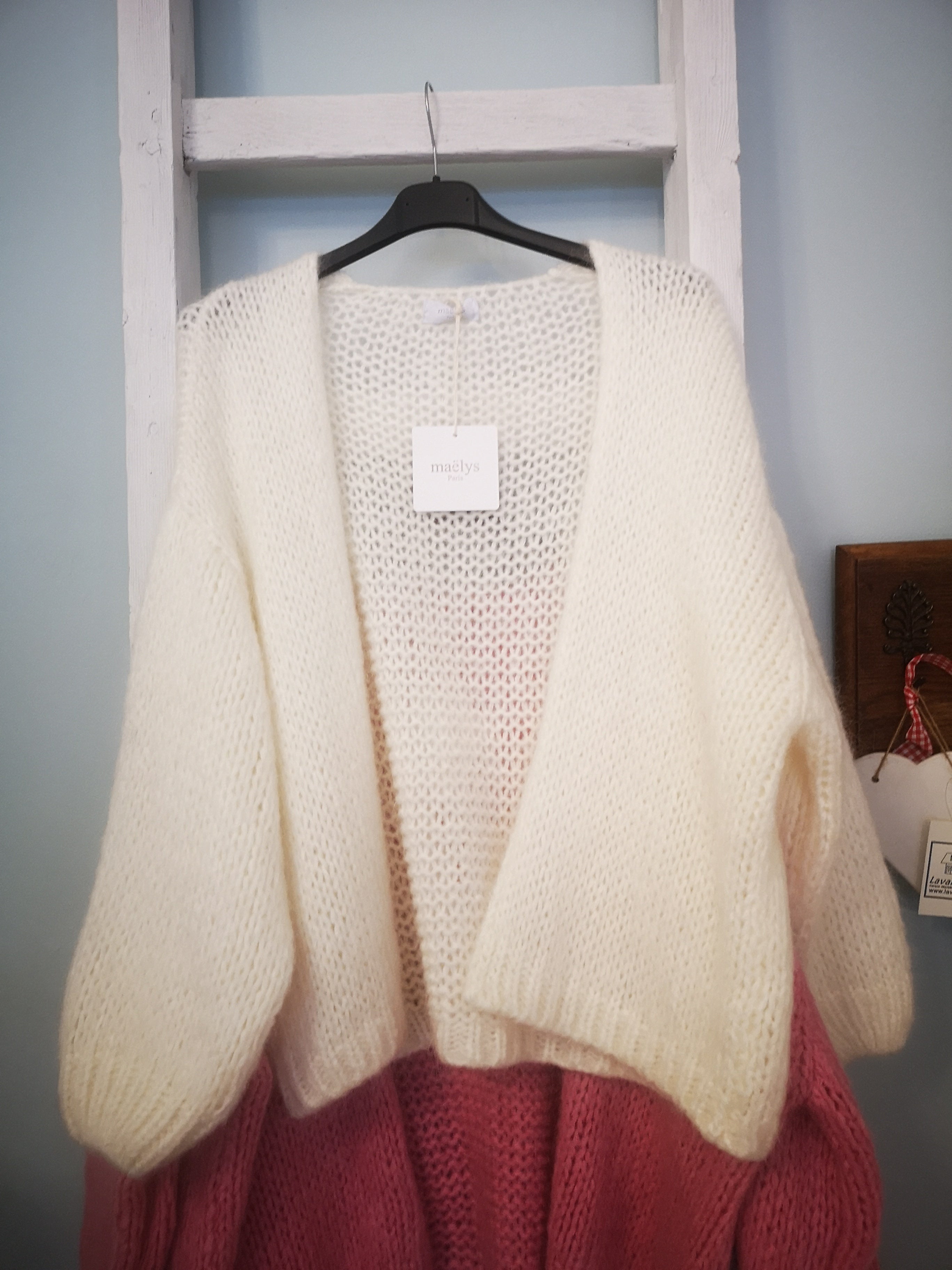 Kurze locker gestrickte Jacke mit Mohair in vielen Farben