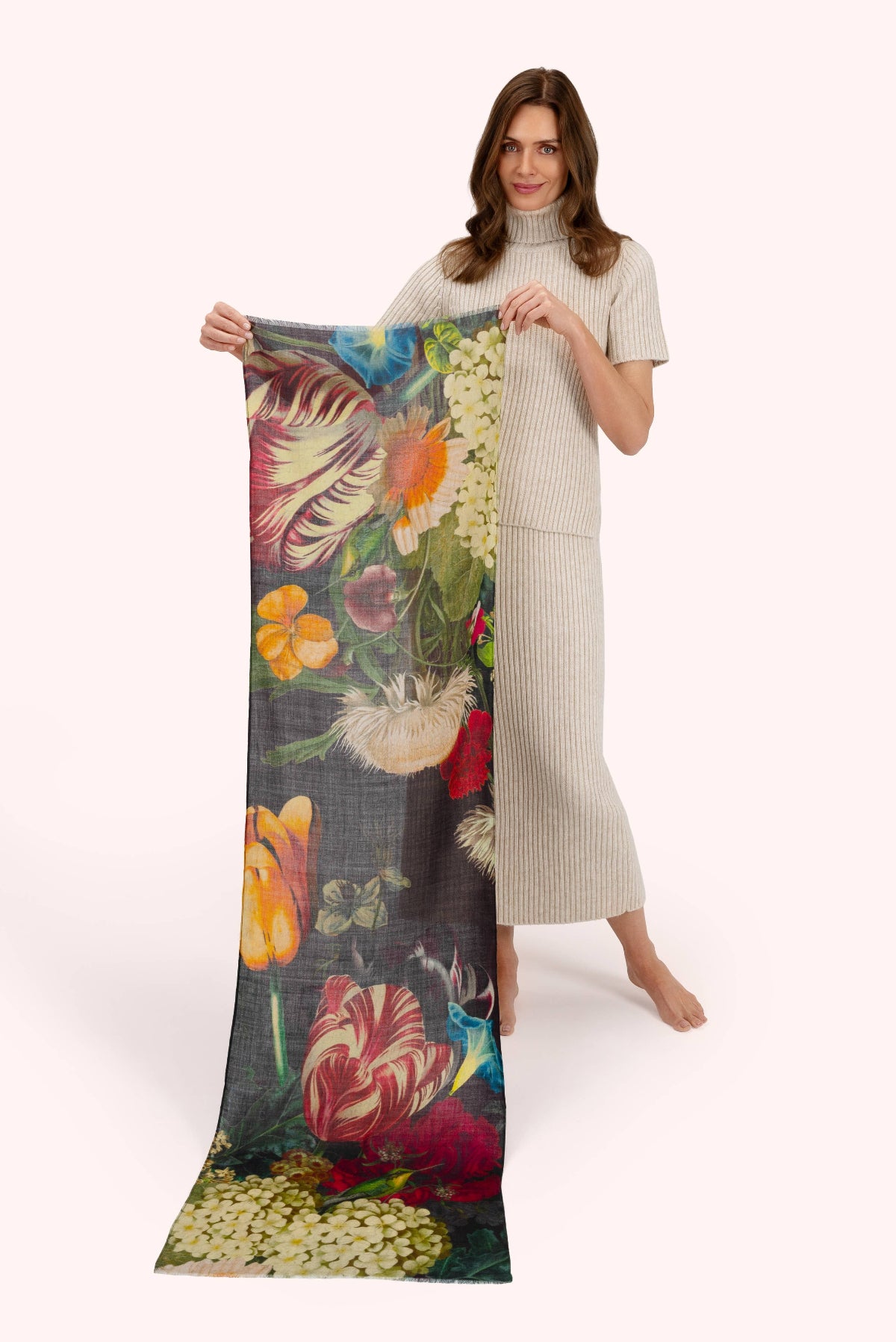 Wollschal| Opulentes Blumenmuster| Powder Design