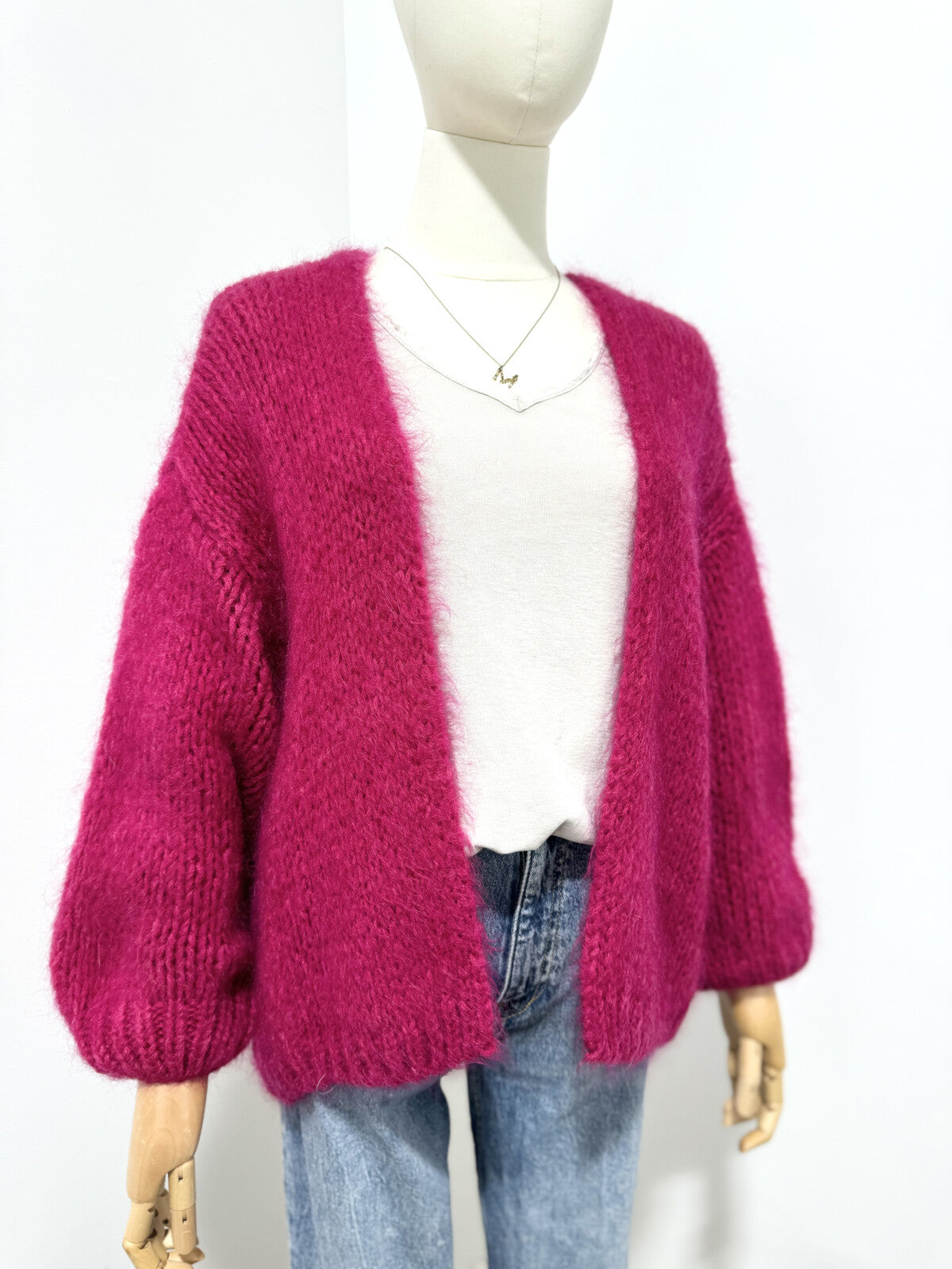 Kurze locker gestrickte Jacke mit Mohair in vielen Farben